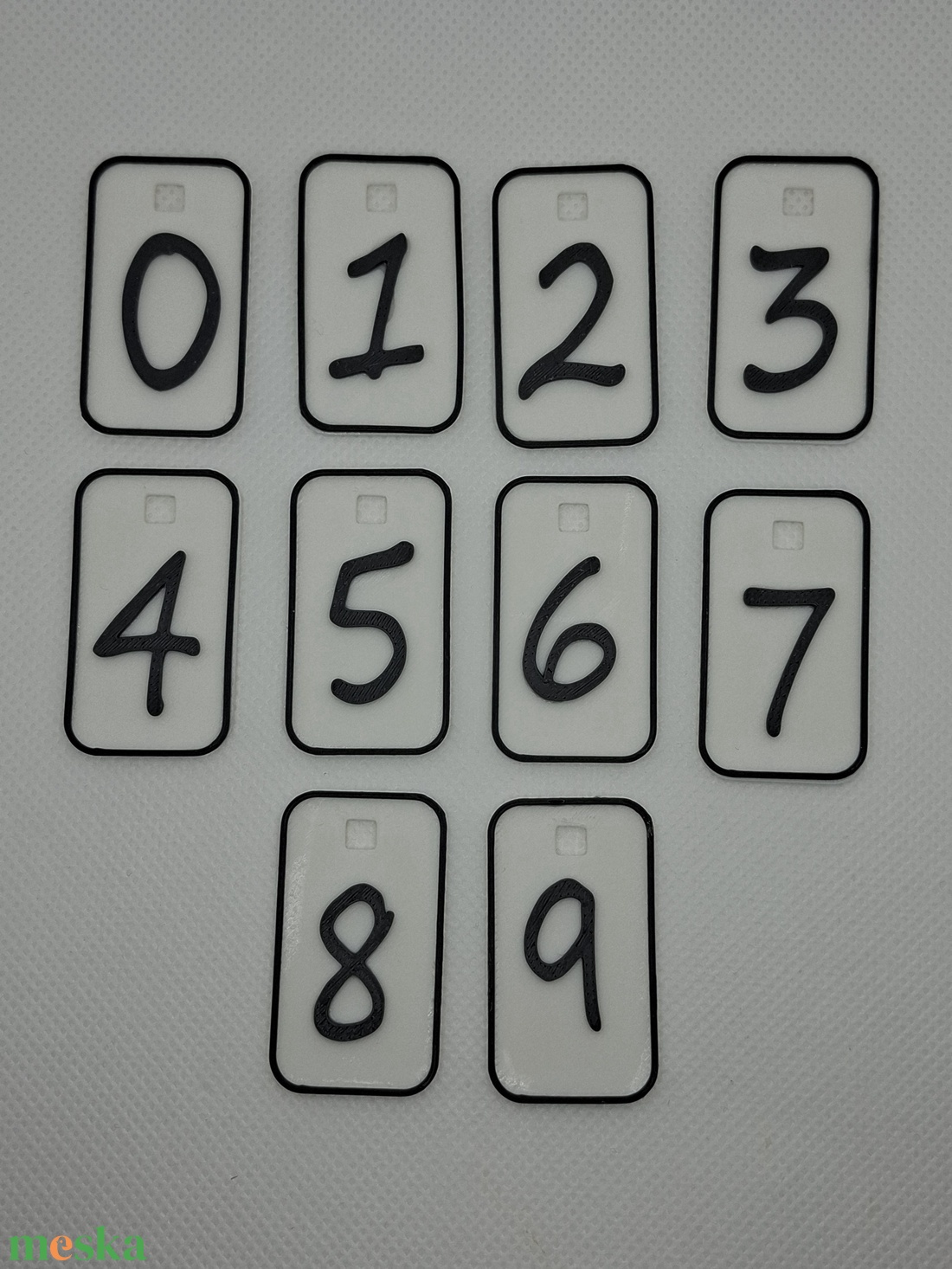 Könyv számoló - otthon & életmód - dekoráció - asztal és polc dekoráció - könyvtámasz - Meska.hu