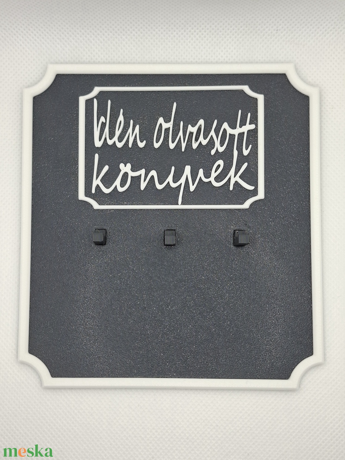 Könyv számoló - otthon & életmód - dekoráció - asztal és polc dekoráció - könyvtámasz - Meska.hu