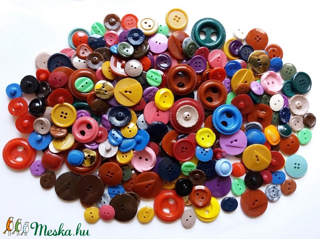200 db-os gombcsomag (4.sz.) - kellékek & szerszámok - műanyag gomb - műanyag gomb - Meska.hu 200 db-os gombcsomag (4.sz.) - kellékek & szerszámok - műanyag gomb - műanyag gomb - Meska.hu