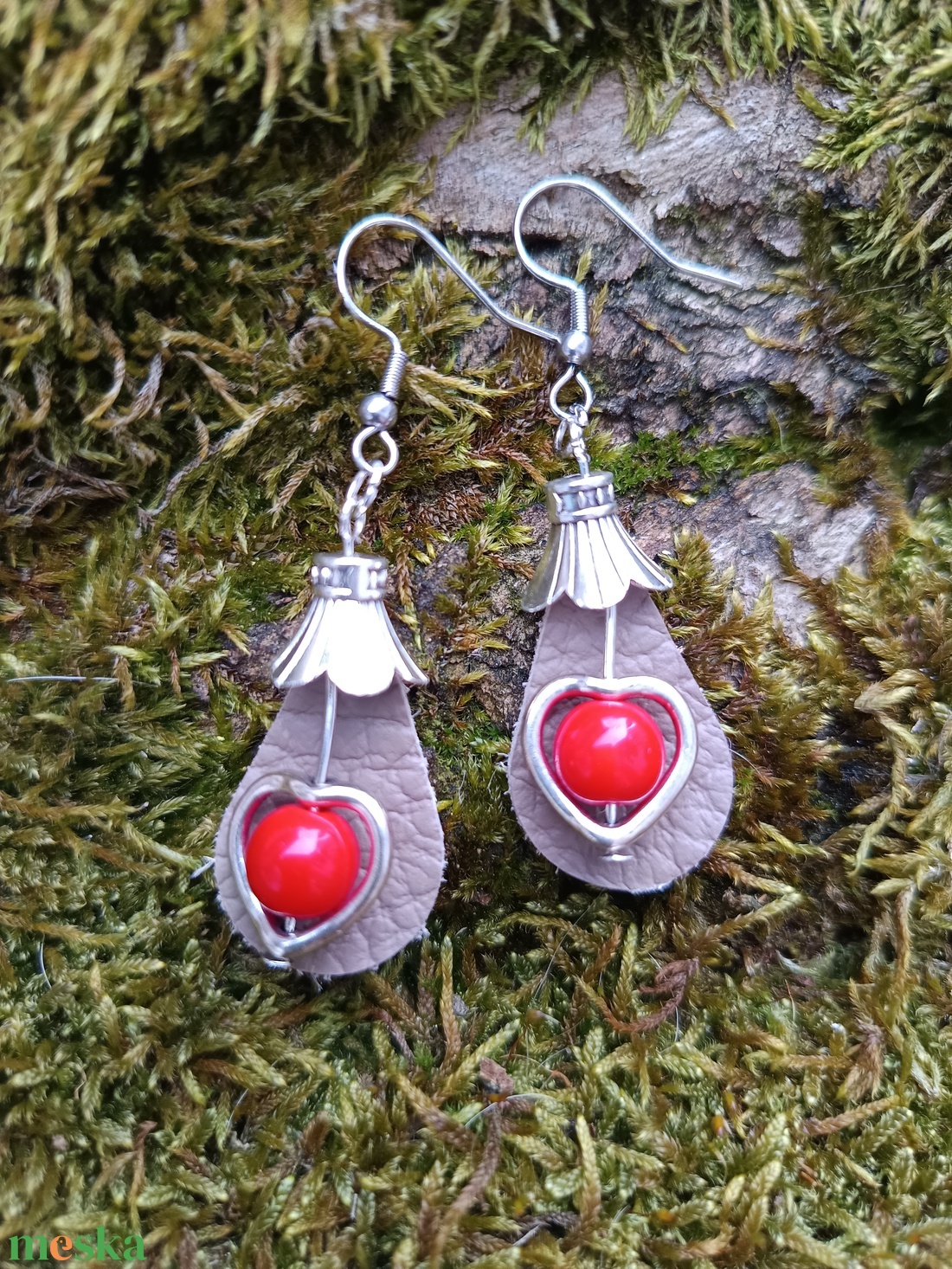 Bőr fülbevaló - ékszer - fülbevaló - lógó fülbevaló - Meska.hu