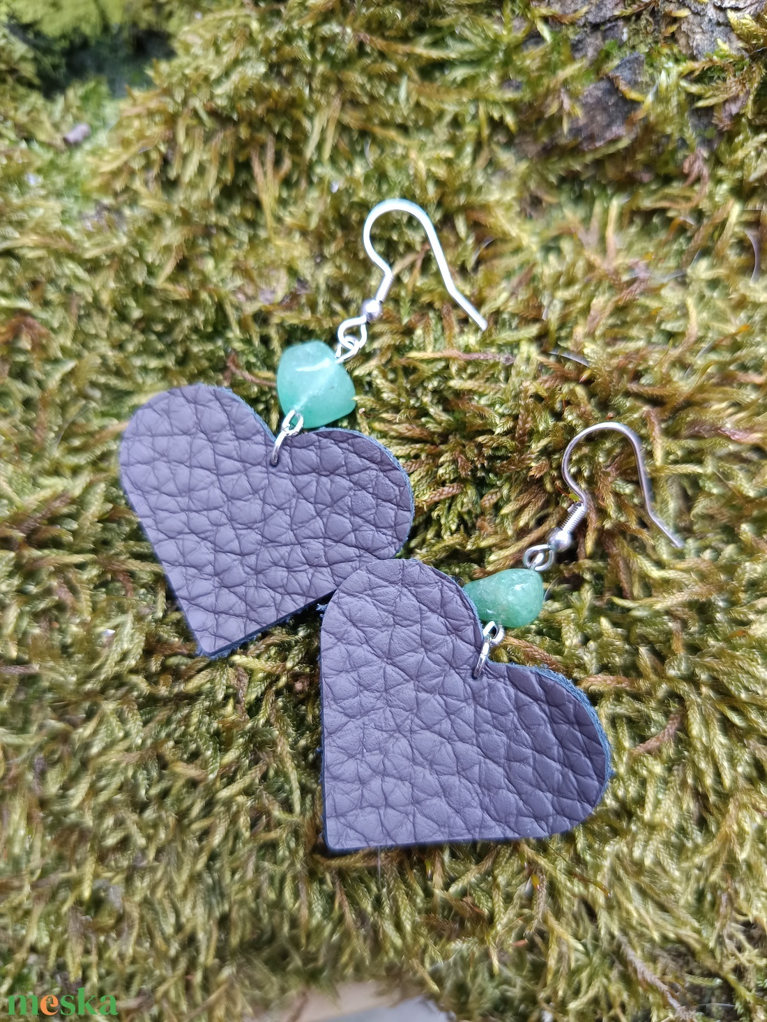 Szív alakú bőr fülbevaló - ékszer - fülbevaló - lógó fülbevaló - Meska.hu