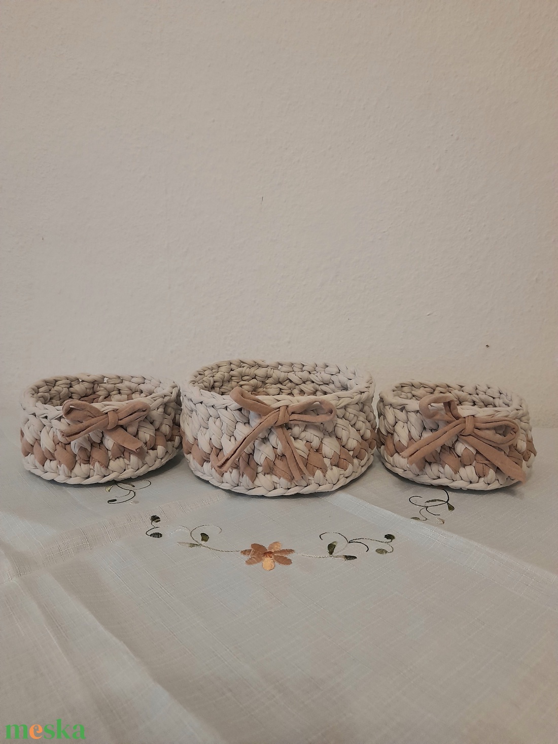 Handmade horgolt tároló, bármitartó  - otthon & életmód - tárolás & rendszerezés - tárolókosár - Meska.hu