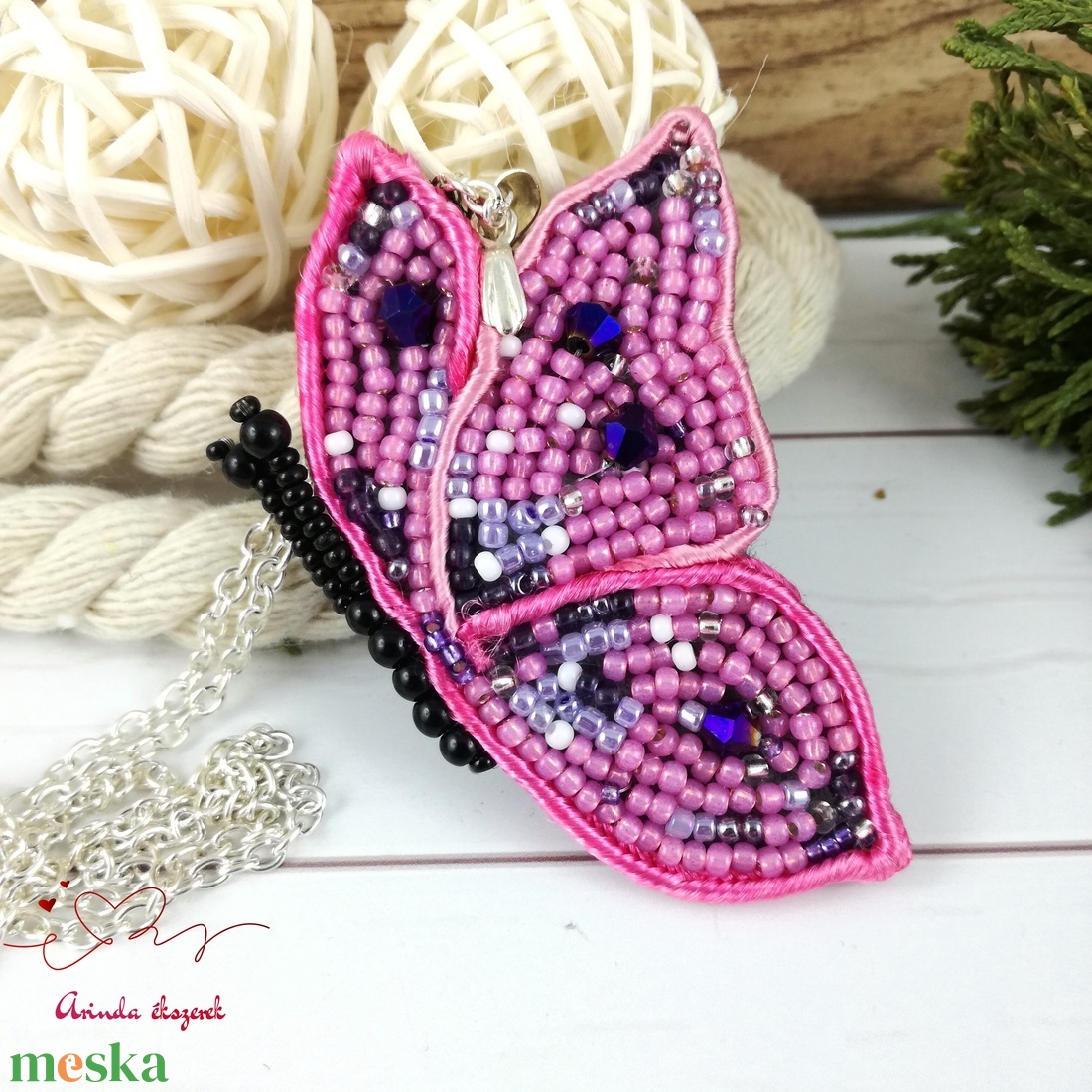 Pink pillangó sujtás nyaklánc acél lánccal esküvő alkalmi koszorúslány örömanya násznagy ünnepi elegáns - esküvő - ékszer - nyaklánc - Meska.hu Pink pillangó sujtás nyaklánc acél lánccal esküvő alkalmi koszorúslány örömanya násznagy ünnepi elegáns - esküvő - ékszer - nyaklánc - Meska.hu