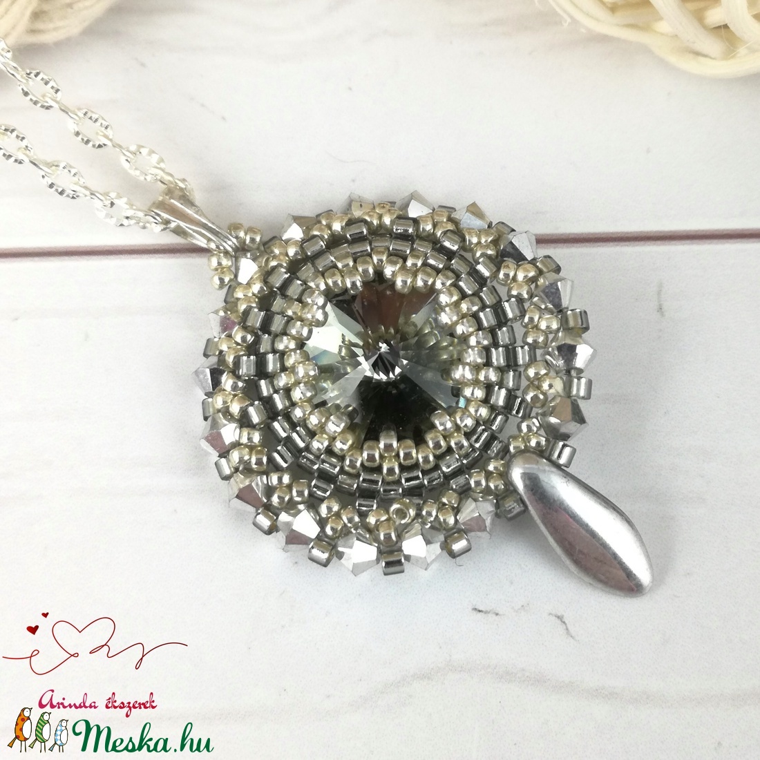 Csillogó álmok szürke swarovski nyaklánc egyedi kristály esküvő alkalmi koszorúslány örömanya menyasszony násznagy - esküvő - ékszer - nyaklánc - Meska.hu Csillogó álmok szürke swarovski nyaklánc egyedi kristály esküvő alkalmi koszorúslány örömanya menyasszony násznagy - esküvő - ékszer - nyaklánc - Meska.hu