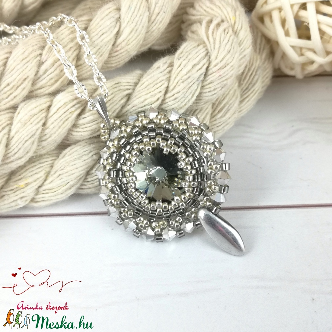 Csillogó álmok szürke swarovski nyaklánc egyedi kristály esküvő alkalmi koszorúslány örömanya menyasszony násznagy - esküvő - ékszer - nyaklánc - Meska.hu Csillogó álmok szürke swarovski nyaklánc egyedi kristály esküvő alkalmi koszorúslány örömanya menyasszony násznagy - esküvő - ékszer - nyaklánc - Meska.hu