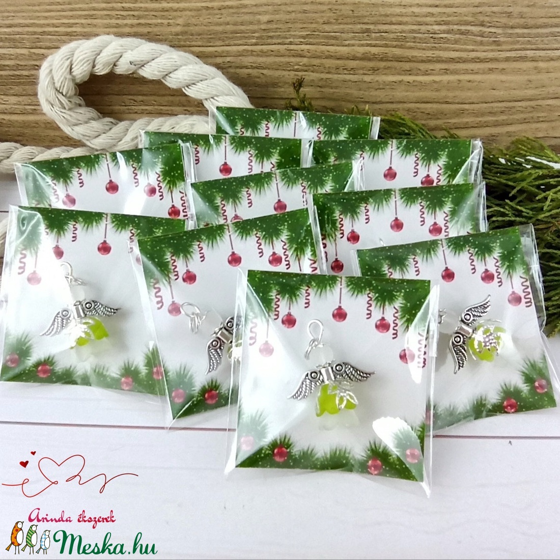 Frissesség zöld angyal 5 darabos csomag pedagógus karácsony mikulás szülinap névnap medál ajándékkísérő karácsonyfadísz - karácsony - karácsonyi lakásdekoráció - Meska.hu