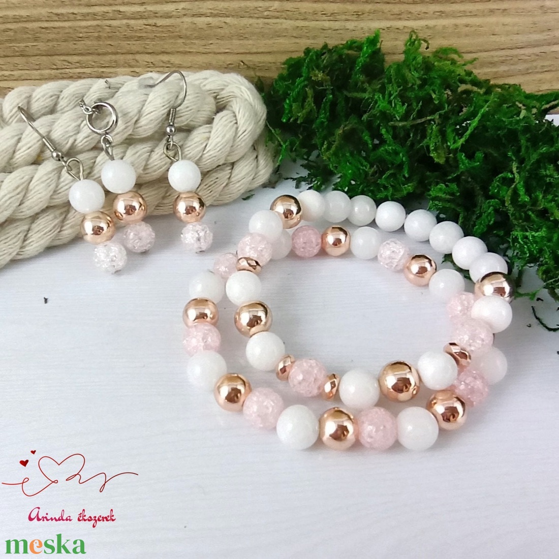 Napsütötte ragyogás rózsaszín hegyikristály rosegold hematit jade ásvány karkötő - ékszer - karkötő - gyöngyös karkötő - Meska.hu Napsütötte ragyogás rózsaszín hegyikristály rosegold hematit jade ásvány karkötő - ékszer - karkötő - gyöngyös karkötő - Meska.hu