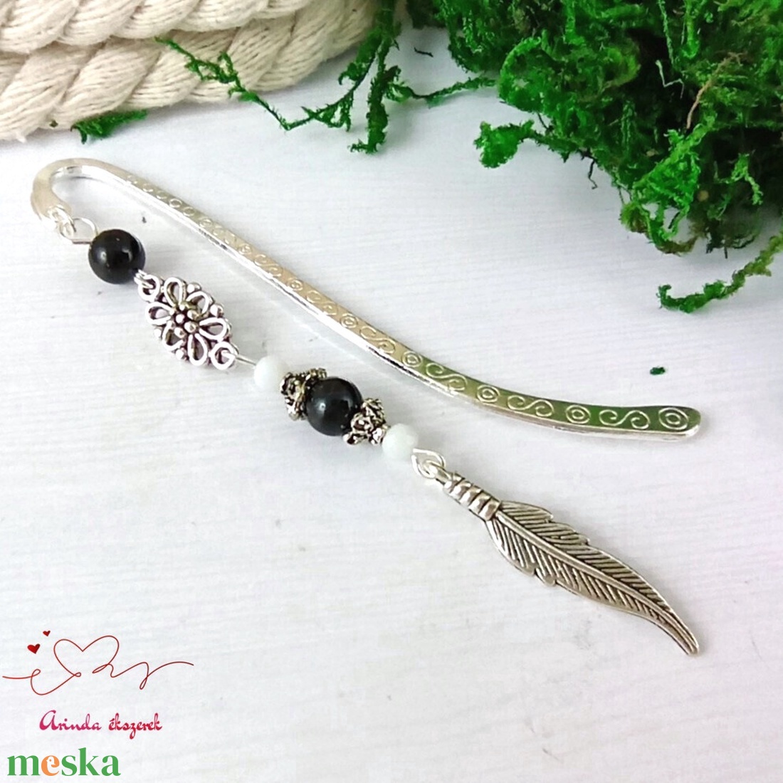 Fekete toll penna medálos könyvjelző anyák napja ballagás évzáró pedagógus karácsony szülinap névnap  - könyv & zene - könyvjelző - Meska.hu