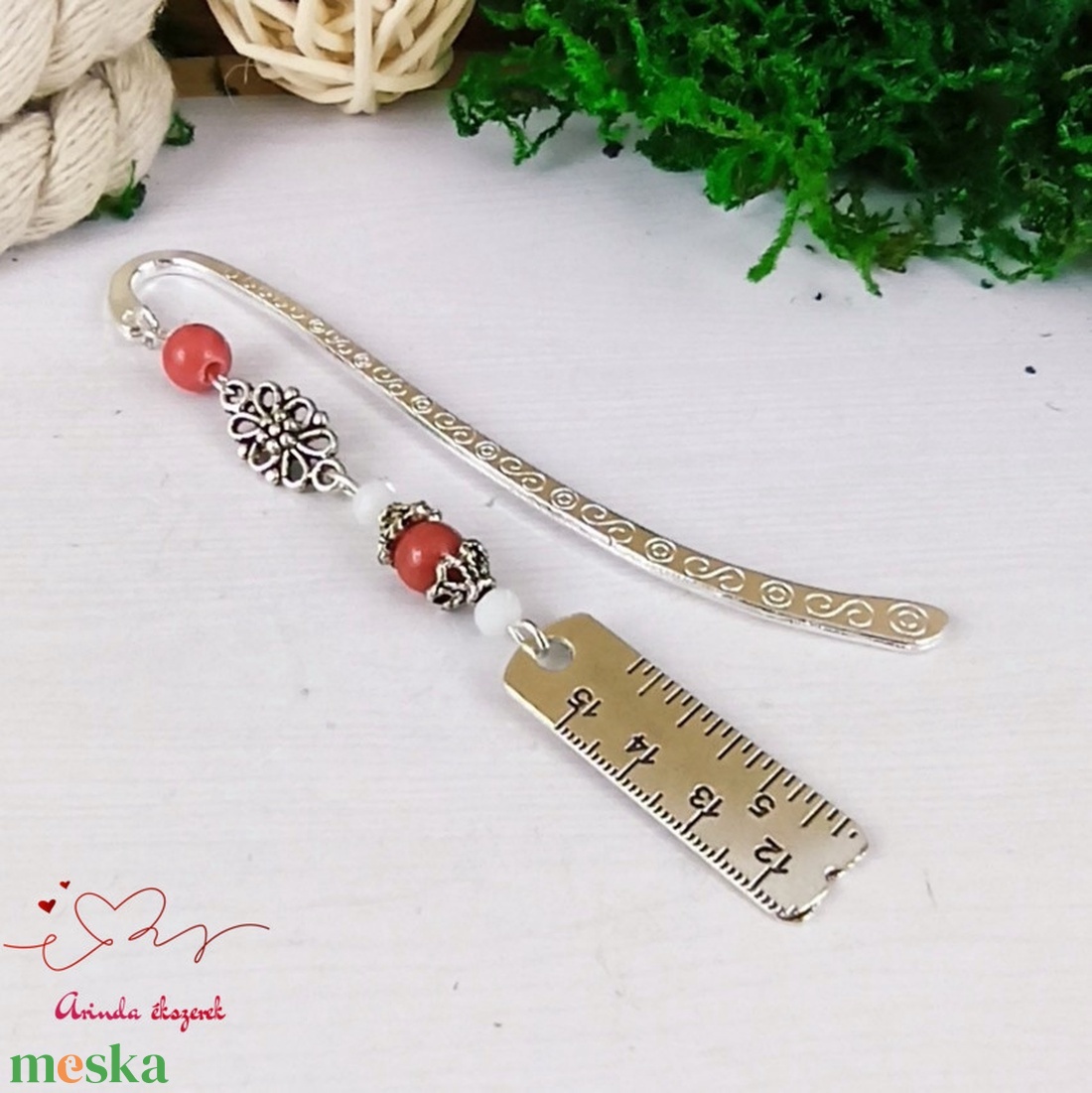 Piros vonalzó szabócenti könyvjelző  - könyv & zene - könyvjelző - Meska.hu