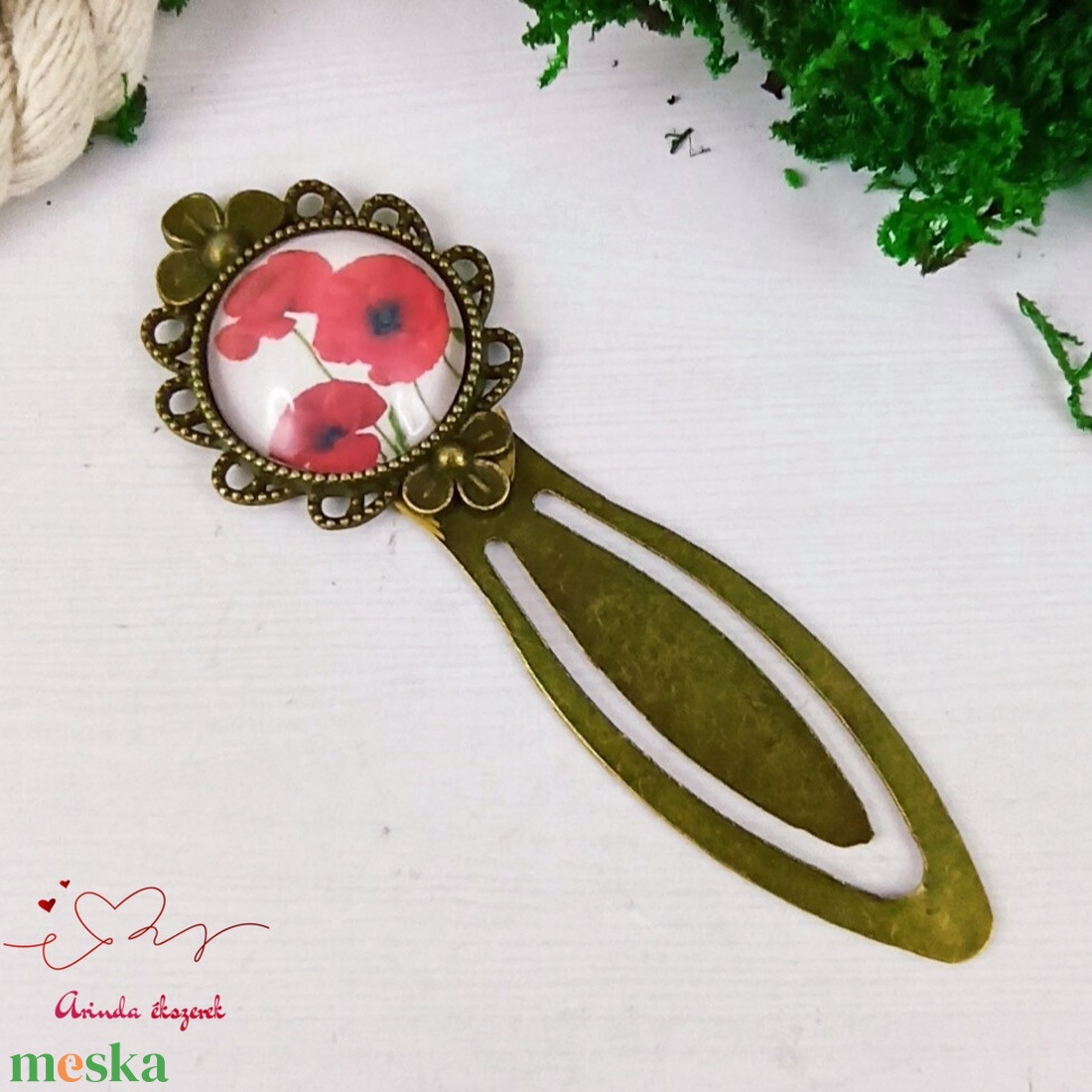 Pipacs üveglencsés könyvjelző egyedi ajándék ballagásra évzáróra pedagógusnak születésnapra névnapra nőnek lánynak  - könyv & zene - könyvjelző - Meska.hu