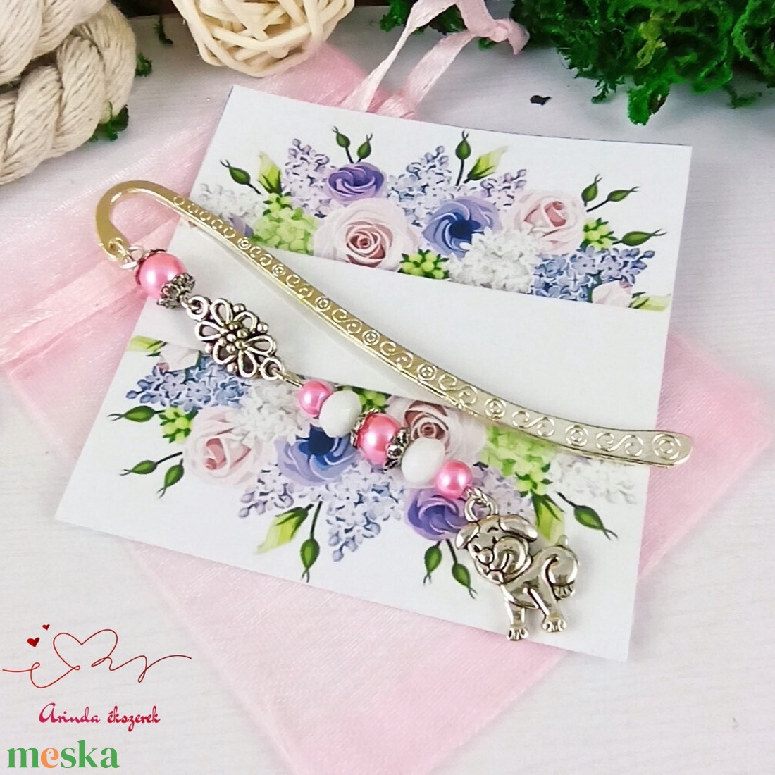 Rózsaszín kutya könyvjelző egyedi ajándék ballagásra évzáróra pedagógusnak születésnapra névnapra nőnek lánynak  - könyv & zene - könyvjelző - Meska.hu