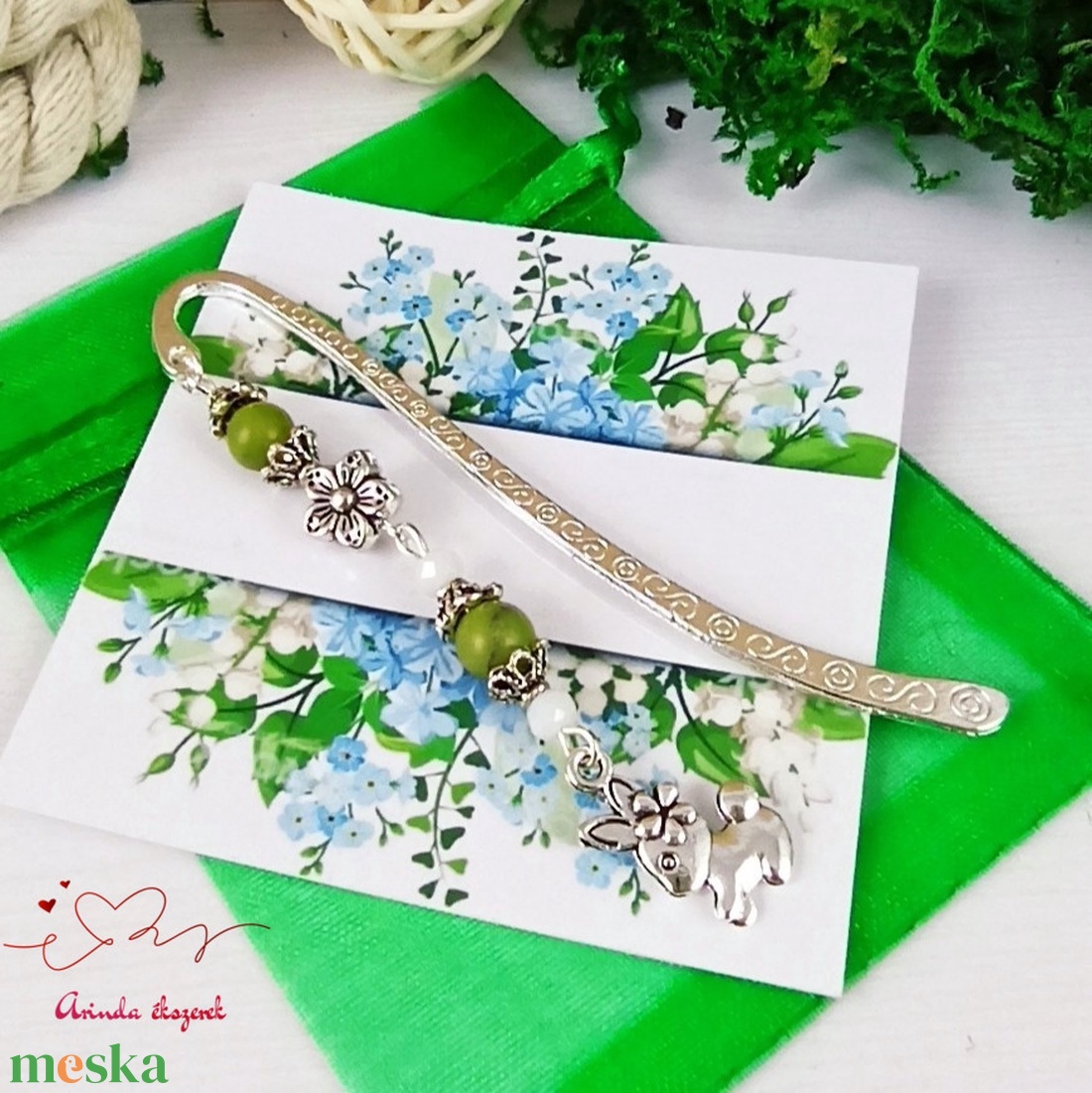 Zöld nyuszi könyvjelző egyedi ajándék ballagásra évzáróra pedagógusnak születésnapra névnapra nőnek lánynak  - könyv & zene - könyvjelző - Meska.hu