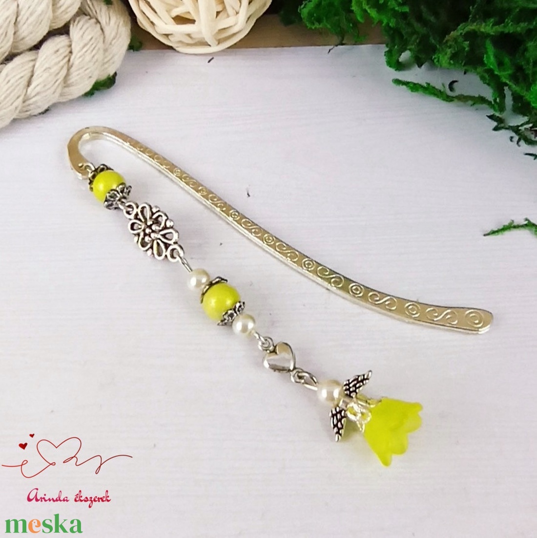 Sárga frosted angyalka könyvjelző egyedi ajándék ballagásra évzáróra pedagógusnak születésnapra névnapra nőnek lánynak  - könyv & zene - könyvjelző - Meska.hu