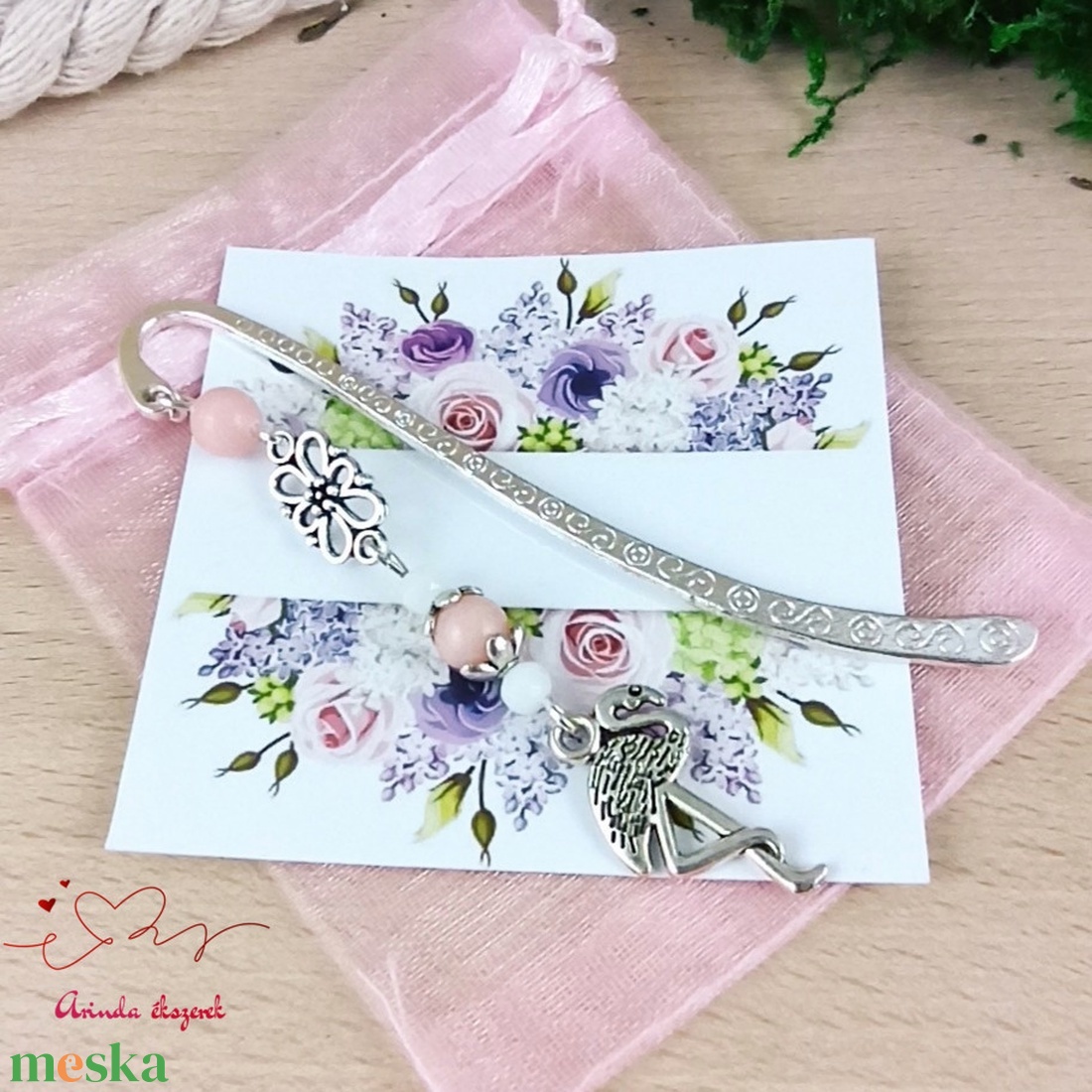 Rózsaszín flamingó könyvjelző egyedi ajándék ballagásra évzáróra pedagógusnak születésnapra névnapra nőnek lánynak  - könyv & zene - könyvjelző - Meska.hu