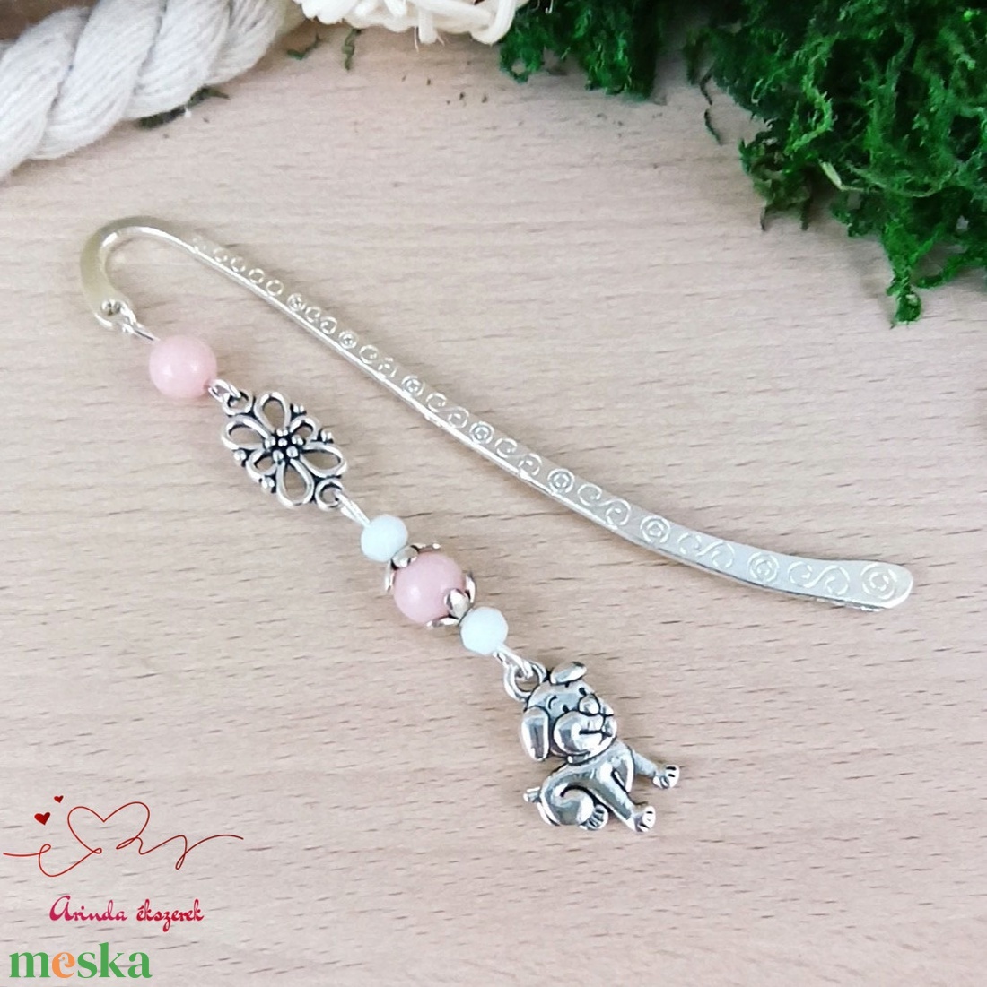 Rózsaszín kutya könyvjelző egyedi ajándék ballagásra évzáróra pedagógusnak születésnapra névnapra nőnek lánynak  - könyv & zene - könyvjelző - Meska.hu