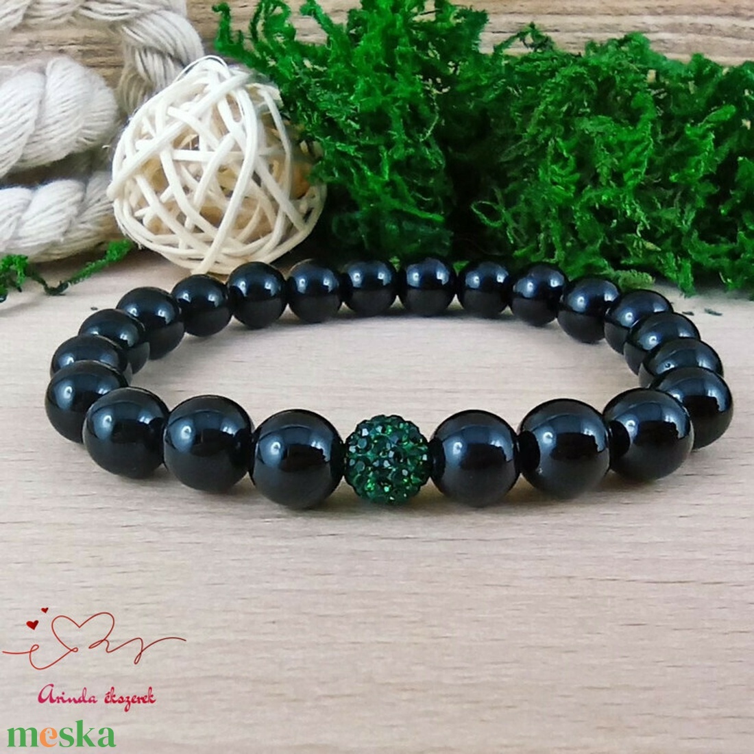 Ásvány karkötő sötétzöld csillogó shamballa kristály gömbbel matt ónix fehér jade vagy fényes ónix választható alappal - ékszer - karkötő - gyöngyös karkötő - Meska.hu Ásvány karkötő sötétzöld csillogó shamballa kristály gömbbel matt ónix fehér jade vagy fényes ónix választható alappal - ékszer - karkötő - gyöngyös karkötő - Meska.hu