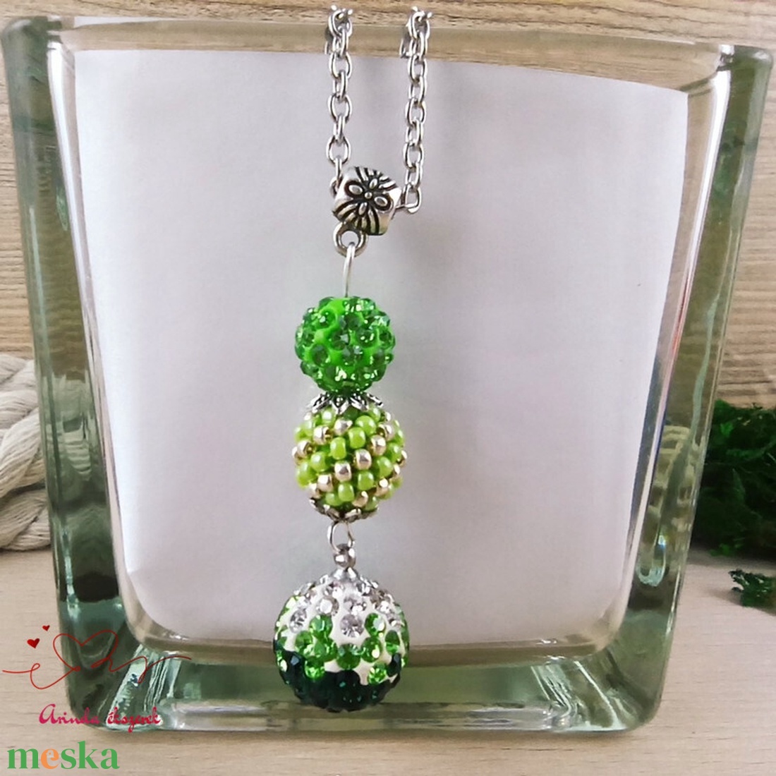 Zöld kristály shamballa stílusú kristály csepp és fűzött bogyó nyaklánc - ékszer - nyaklánc - bogyós nyaklánc - Meska.hu Zöld kristály shamballa stílusú kristály csepp és fűzött bogyó nyaklánc - ékszer - nyaklánc - bogyós nyaklánc - Meska.hu