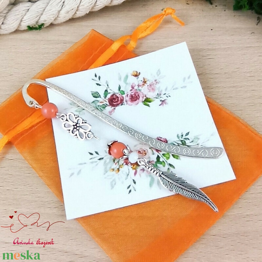 Narancssárga toll könyvjelző egyedi ajándék ballagásra évzáróra pedagógusnak születésnapra névnapra nőnek lánynak  - könyv & zene - könyvjelző - Meska.hu