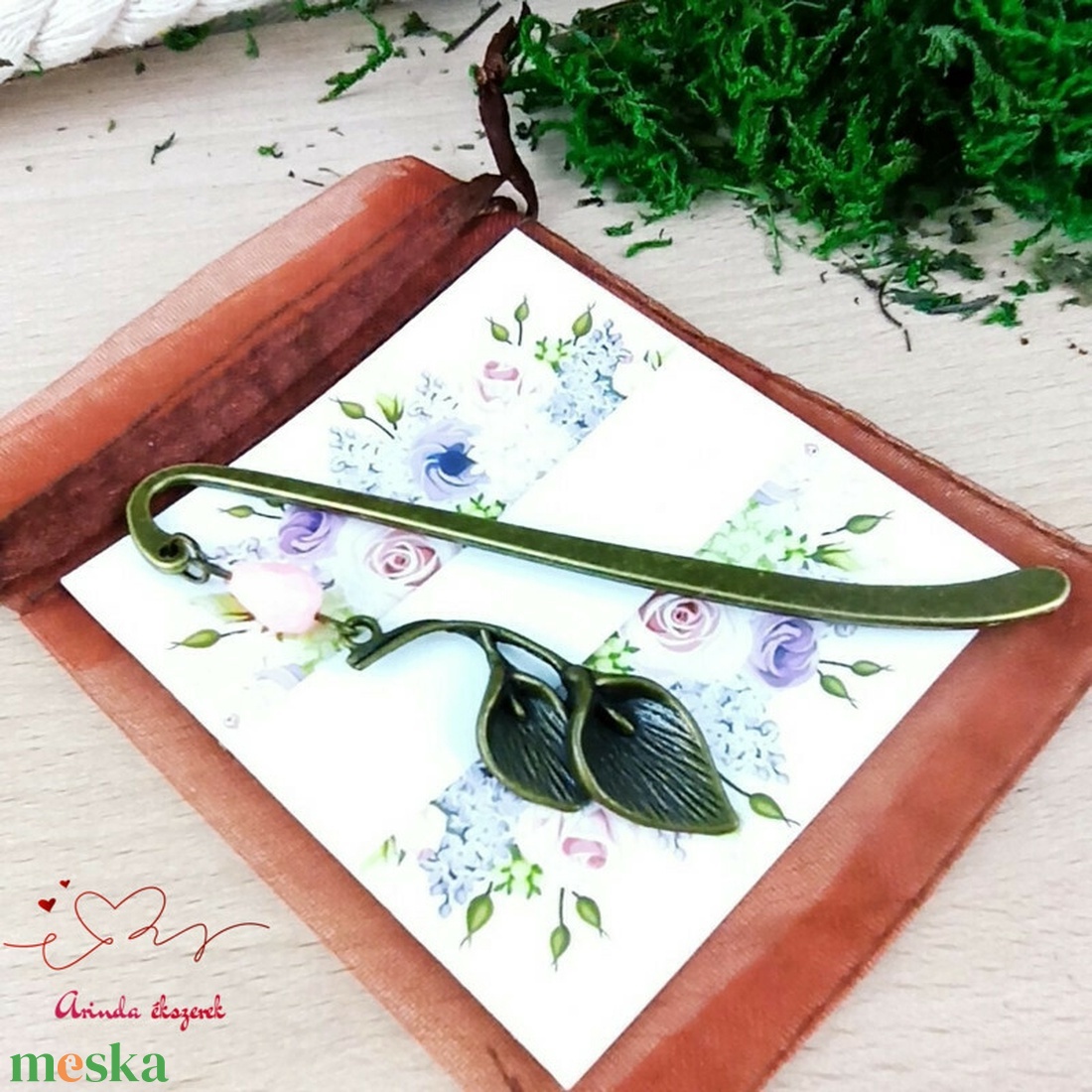 Rózsaszín kála könyvjelző egyedi ajándék ballagásra évzáróra pedagógusnak születésnapra névnapra - könyv & zene - könyvjelző - Meska.hu