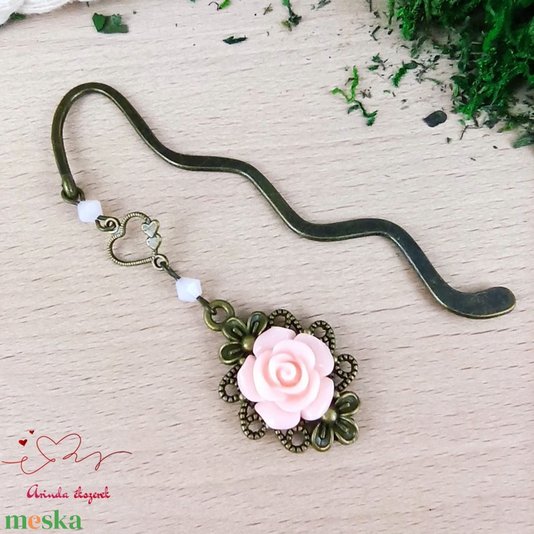 Rózsaszín nagy rózsa könyvjelző antik bronz alappal szívvel virággal - könyv & zene - könyvjelző - Meska.hu