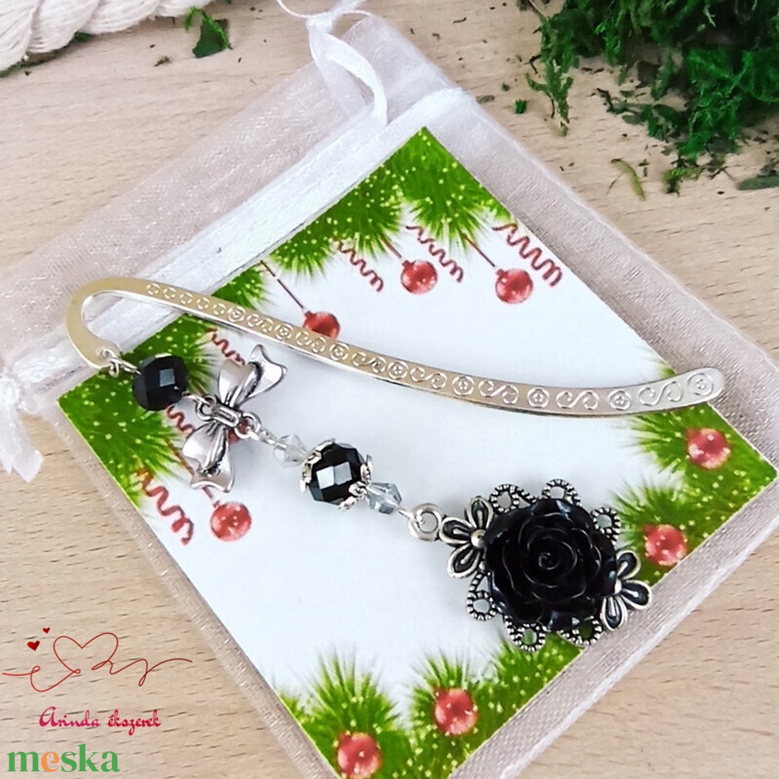 Fekete nagy rózsa könyvjelző tibeti ezüst alappal szürke és fekete gyöngyökkel masnival - könyv & zene - könyvjelző - Meska.hu