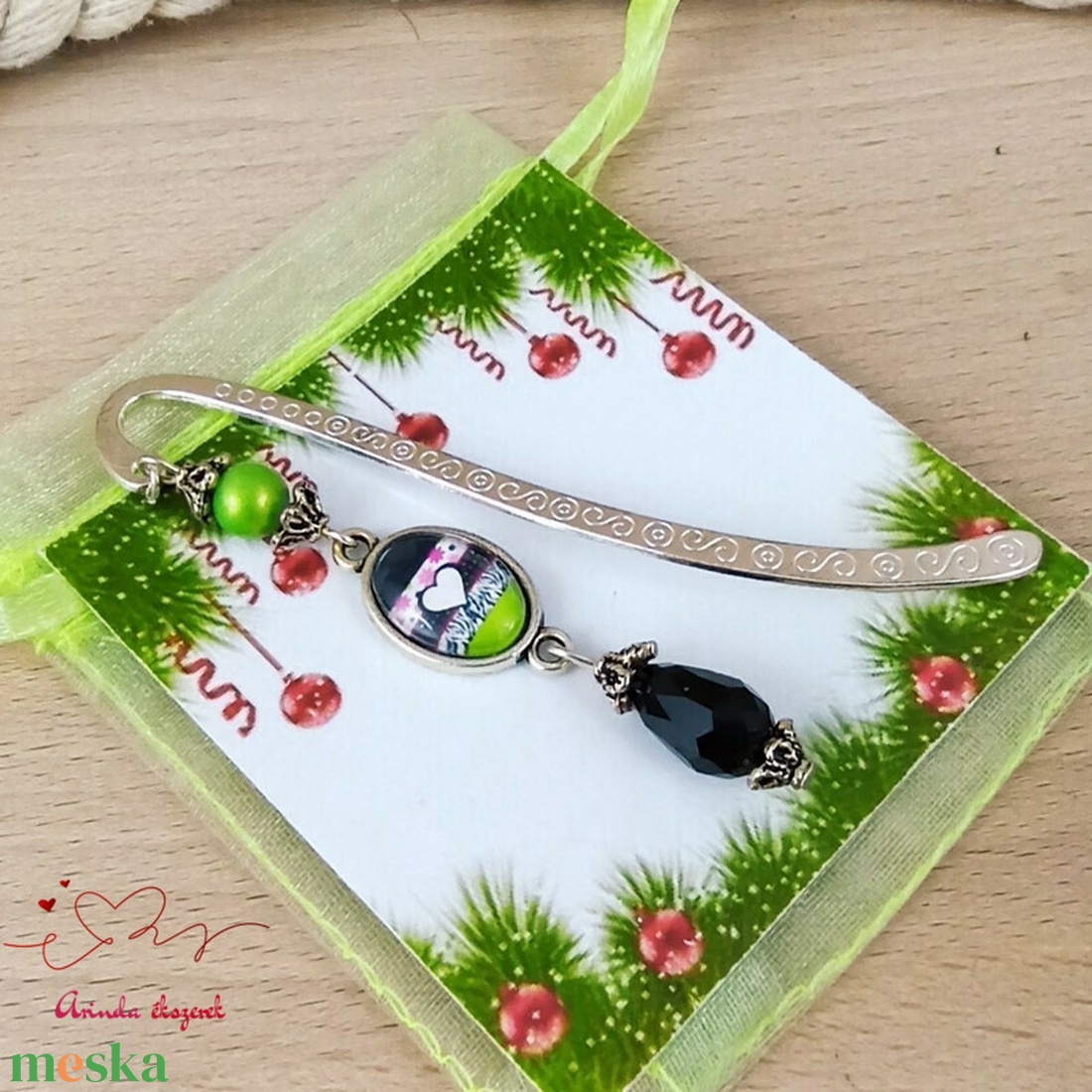 Vidám szívek könyvjelző egyedi ajándék ballagásra évzáróra pedagógusnak születésnapra névnapra nőnek lánynak  - könyv & zene - könyvjelző - Meska.hu