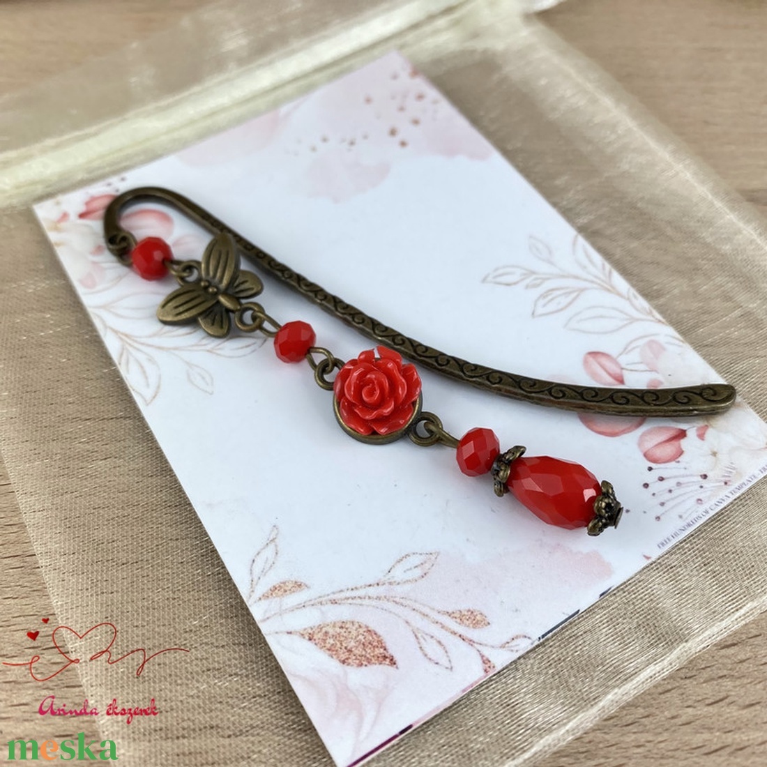 Piros rózsa könyvjelző egyedi ajándék ballagásra évzáróra pedagógusnak születésnapra névnapra nőnek lánynak - könyv & zene - könyvjelző - Meska.hu