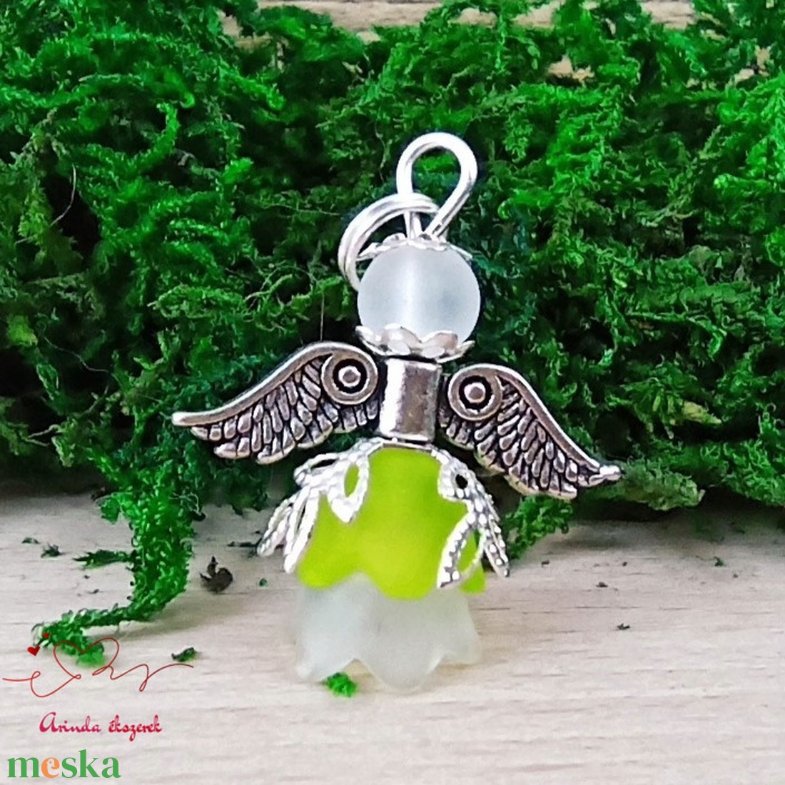 Angyalka medál zöld 5 db-os csomagban ajándékkártyával karácsonyi apróság kollégának osztálytársnak vendégnek - karácsony - karácsonyi ajándékozás - karácsonyi képeslap, üdvözlőlap, ajándékkísérő - Meska.hu