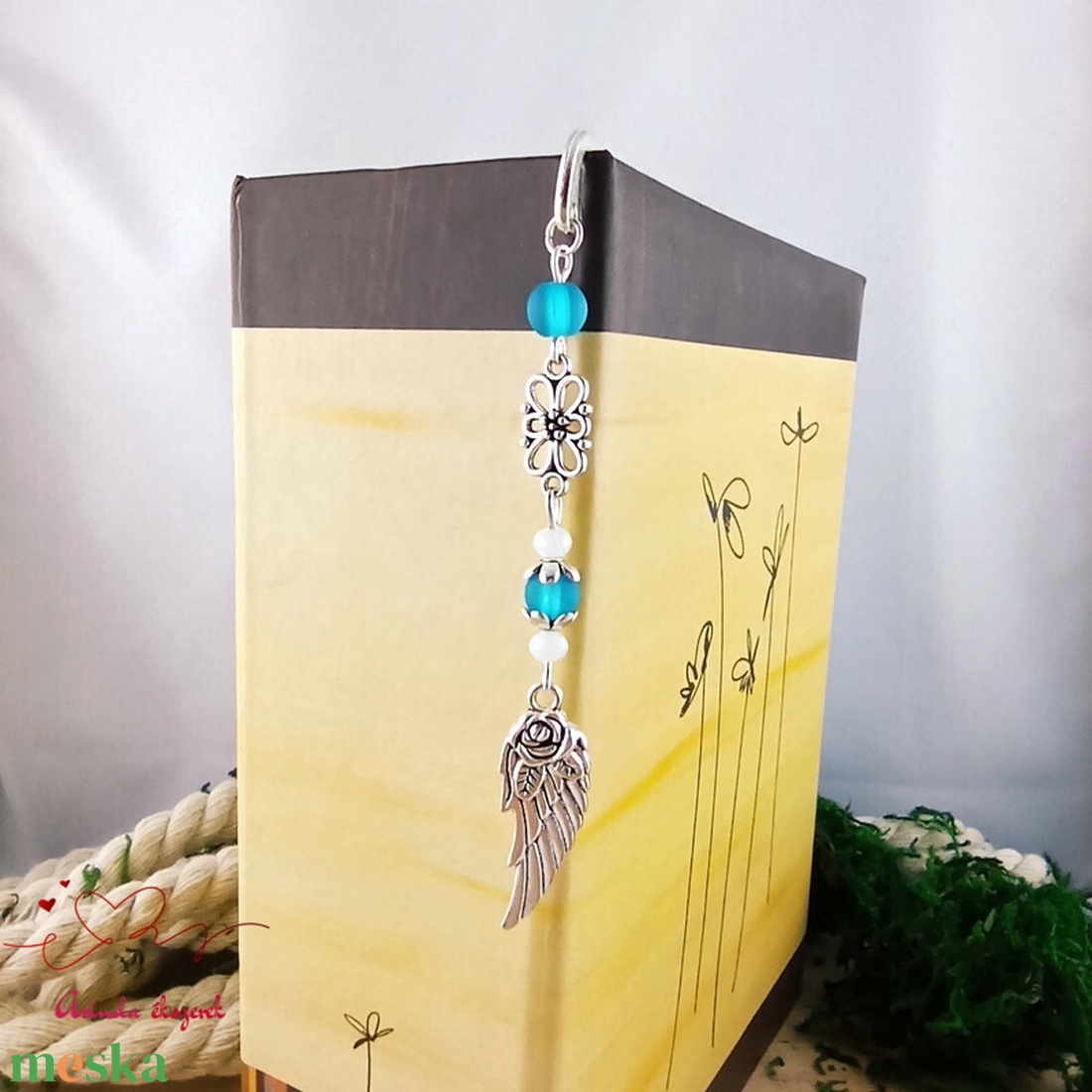 Világoskék angyalszárny könyvjelző  - könyv & zene - könyvjelző - Meska.hu