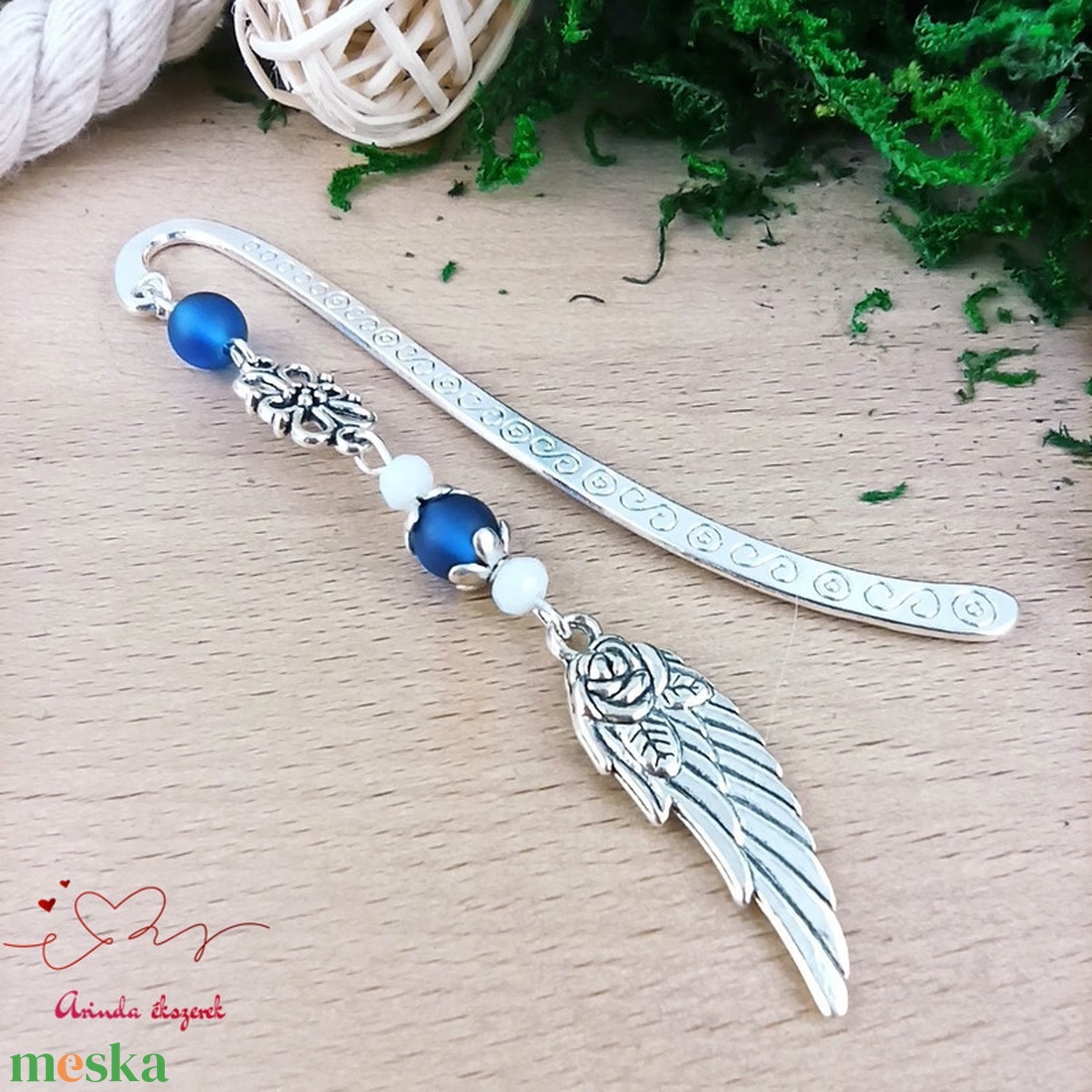 Sötétkék angyalszárny könyvjelző  - könyv & zene - könyvjelző - Meska.hu