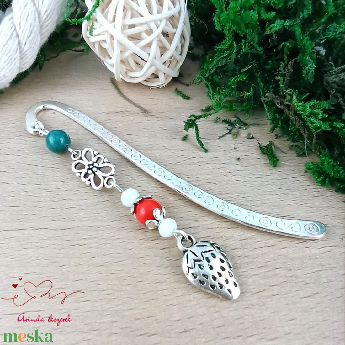 Zöld piros eper könyvjelző  - könyv & zene - könyvjelző - Meska.hu