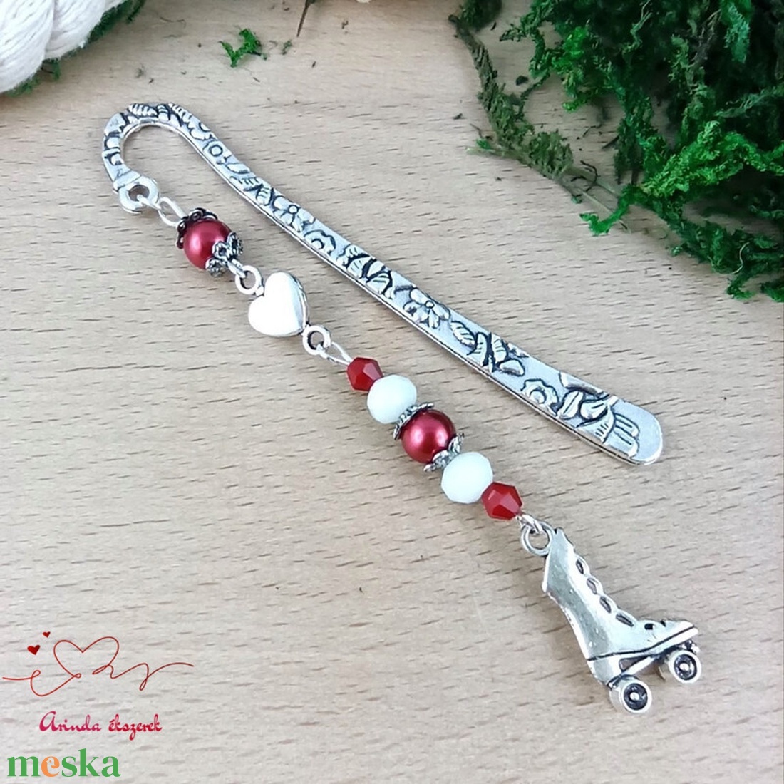 Piros görkori könyvjelző  - könyv & zene - könyvjelző - Meska.hu