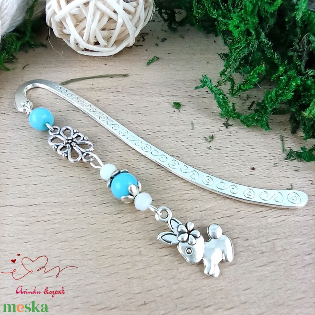 Világoskék nyuszi könyvjelző  - könyv & zene - könyvjelző - Meska.hu