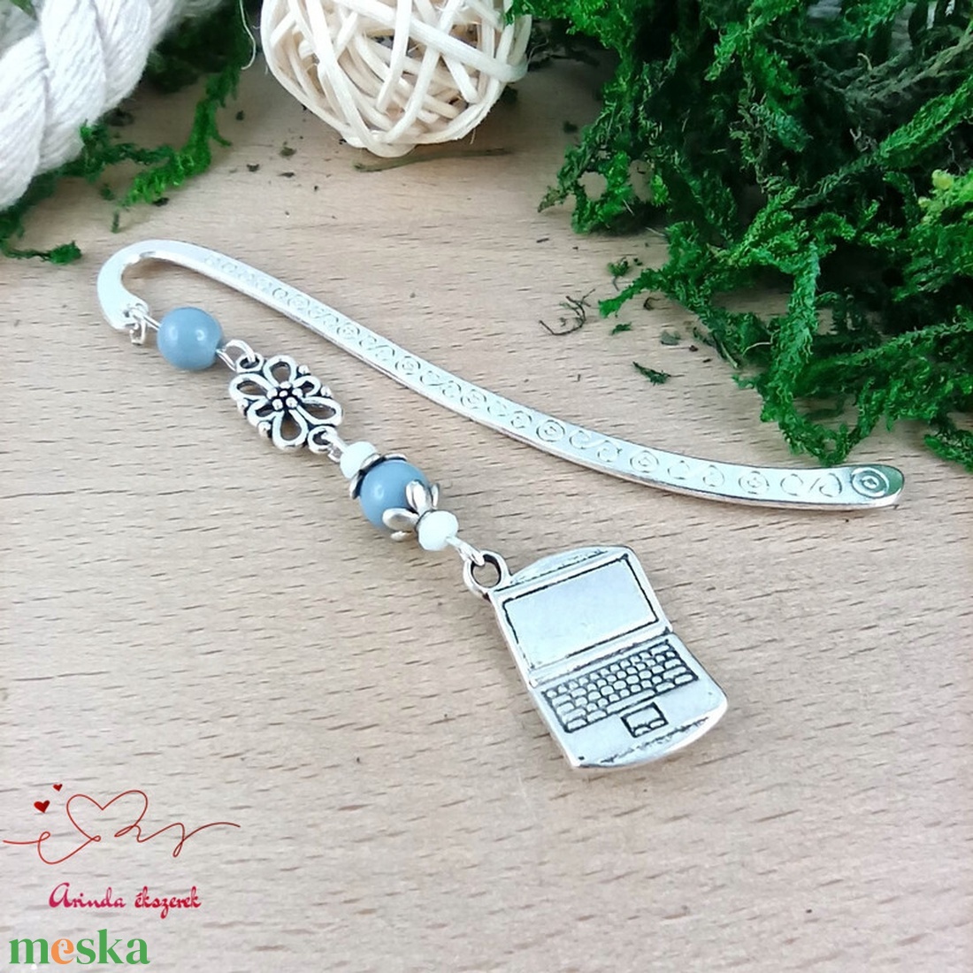 Szürke laptop notebook könyvjelző - könyv & zene - könyvjelző - Meska.hu