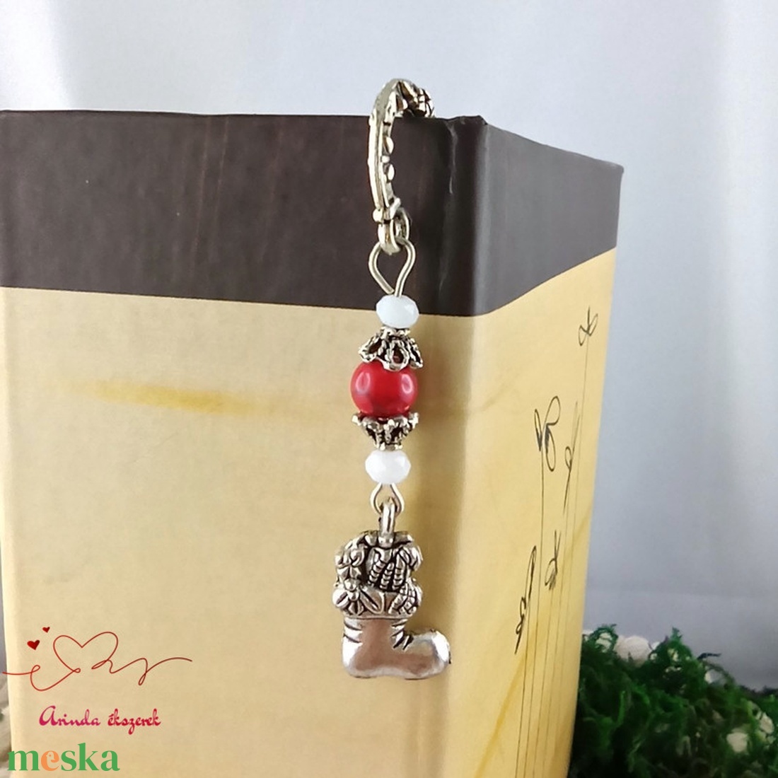 Mikuláscsizma könyvjelző  - könyv & zene - könyvjelző - Meska.hu