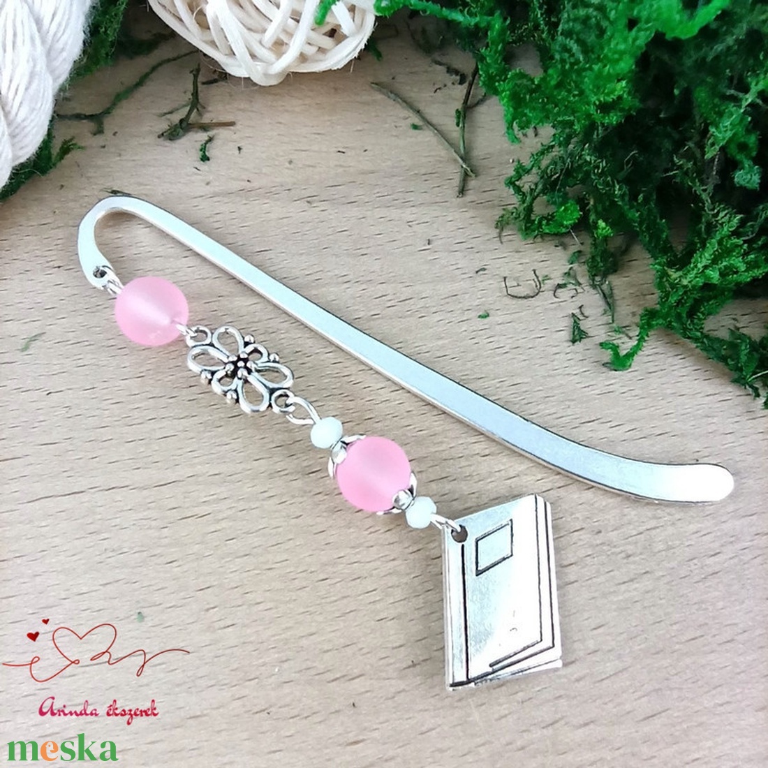 Rózsaszín könyv könyvjelző  - könyv & zene - könyvjelző - Meska.hu