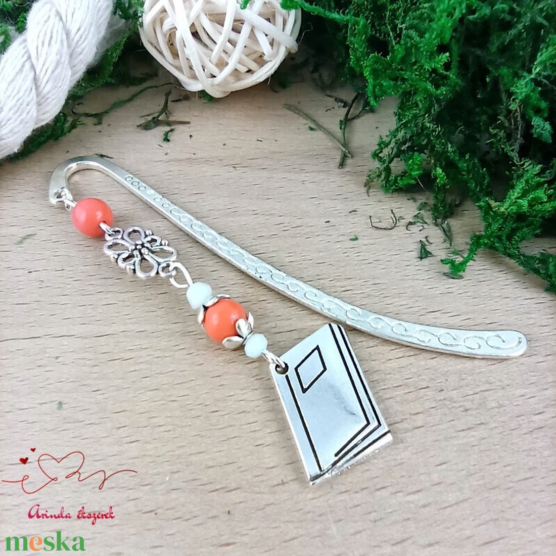 Narancssárga könyv könyvjelző  - könyv & zene - könyvjelző - Meska.hu