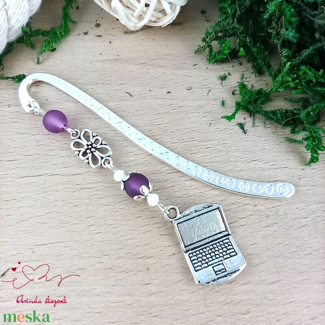 Lila laptop notebook könyvjelző  - könyv & zene - könyvjelző - Meska.hu