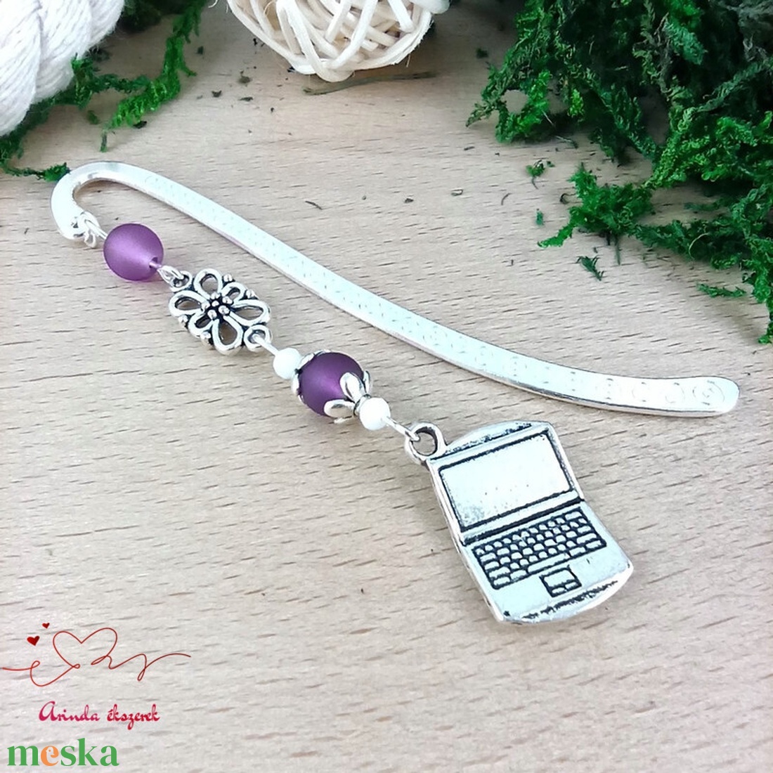 Lila laptop notebook könyvjelző  - könyv & zene - könyvjelző - Meska.hu