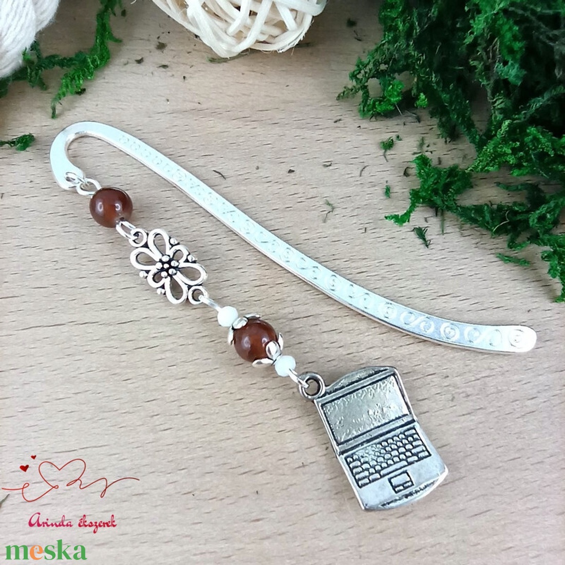 Barna laptop notebook könyvjelző  - könyv & zene - könyvjelző - Meska.hu