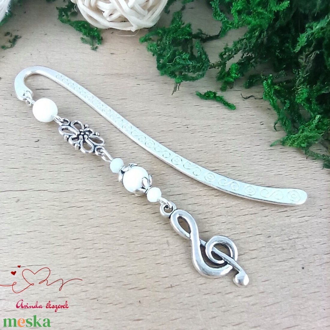 Fehér violinkulcs könyvjelző énektanárnak zenetanárnak - könyv & zene - könyvjelző - Meska.hu