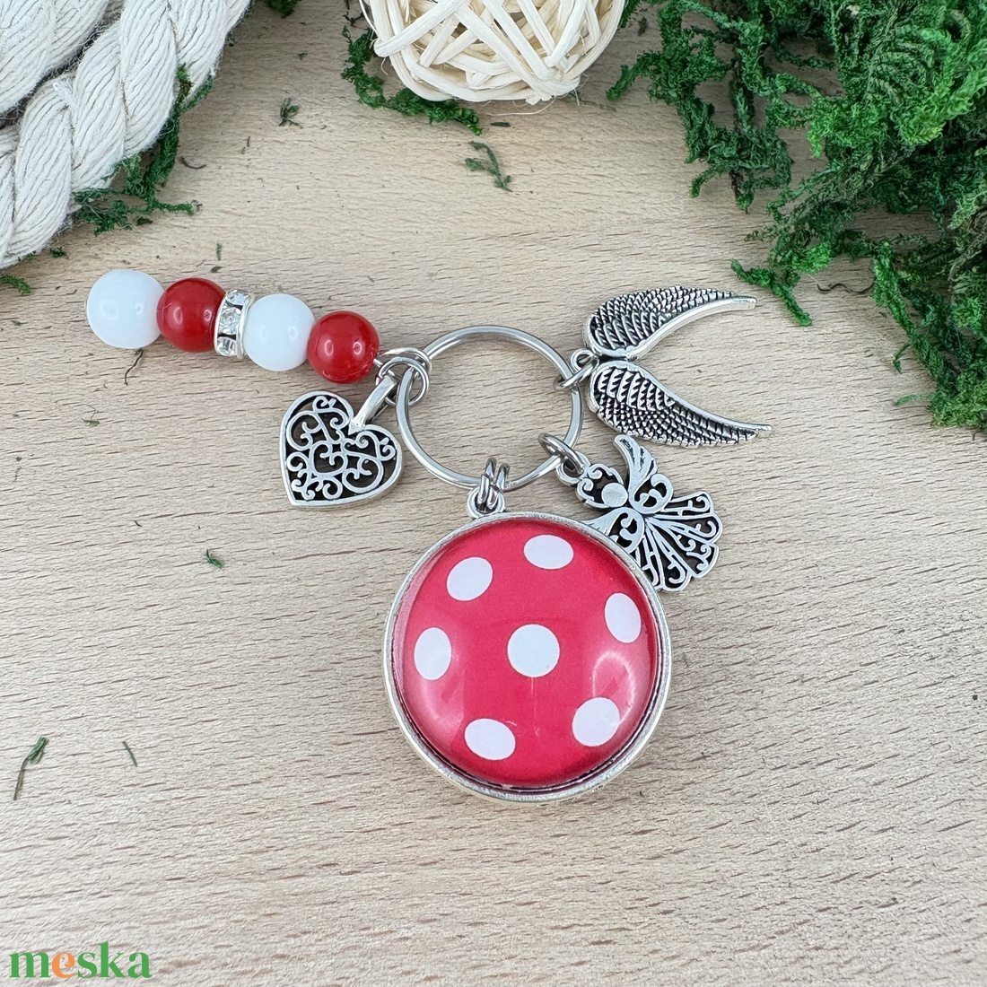 Piros pöttyös kétoldalas üveglencsés kulcstartó táskadísz  - táska & tok - kulcstartó & táskadísz - táskadísz - Meska.hu