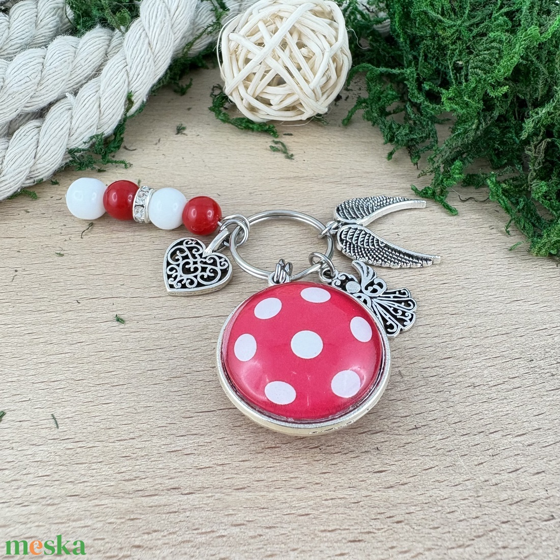 Piros pöttyös kétoldalas üveglencsés kulcstartó táskadísz  - táska & tok - kulcstartó & táskadísz - táskadísz - Meska.hu
