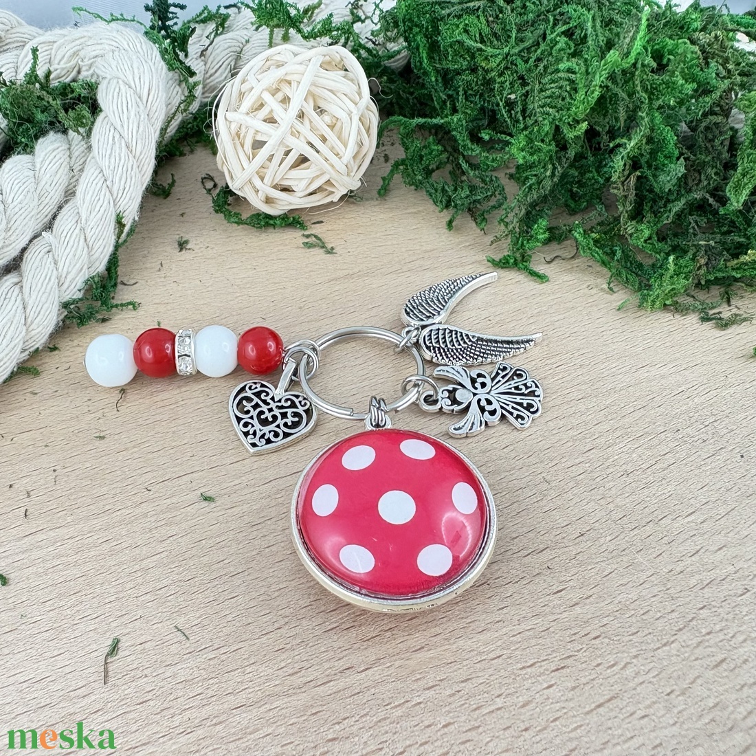 Piros pöttyös kétoldalas üveglencsés kulcstartó táskadísz  - táska & tok - kulcstartó & táskadísz - táskadísz - Meska.hu