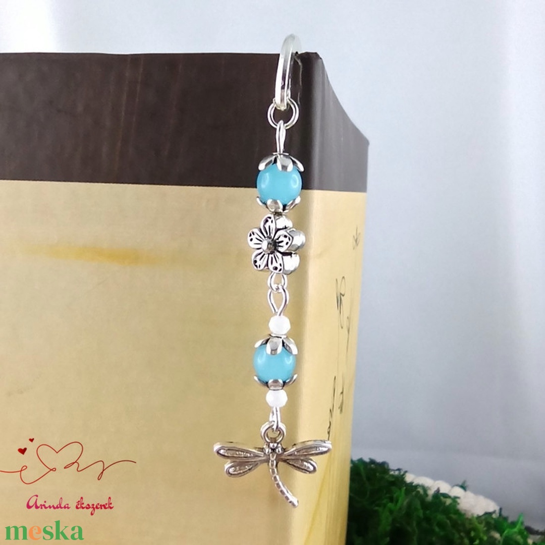 Világoskék szitakötő könyvjelző  - könyv & zene - könyvjelző - Meska.hu