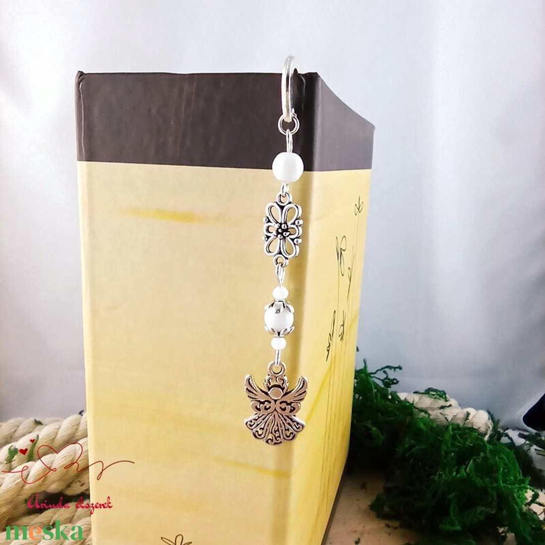 Angyalkás könyvjelző pedagógusnapra - kedves ajándék tanároknak és óvónőknek fehér színben - könyv & zene - könyvjelző - Meska.hu