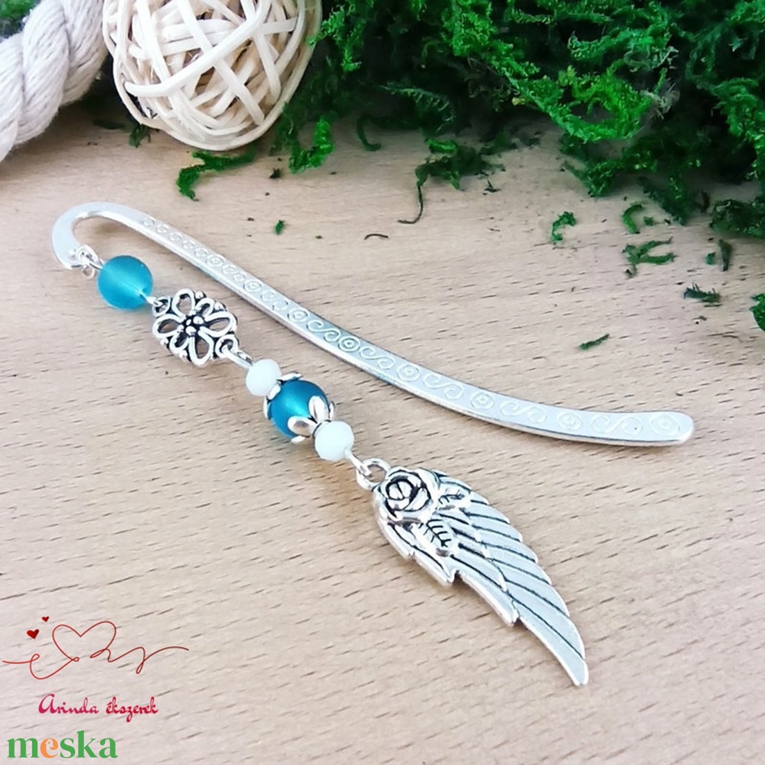 Angyalszárnyas könyvjelző - évzáró ajándék ballagásra, év végi köszönetként világoskék színben - könyv & zene - könyvjelző - Meska.hu