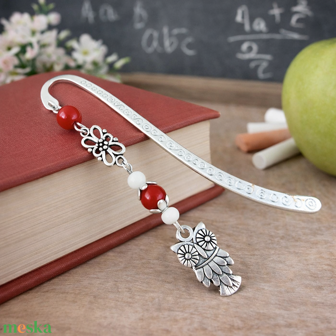 Bagoly könyvjelző piros gyöngyökkel � kézműves ajándék olvasóknak és tanároknak - könyv & zene - könyvjelző - Meska.hu