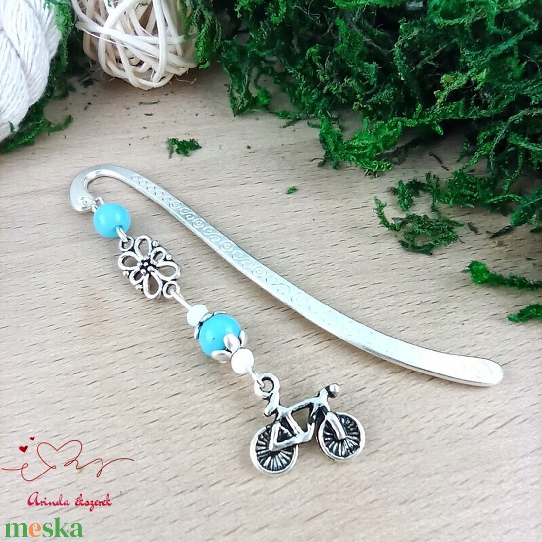 Biciklis könyvjelző � sportos, természetkedvelő ajándék szülinapra, névnapra kék gyöngyökkel - könyv & zene - könyvjelző - Meska.hu