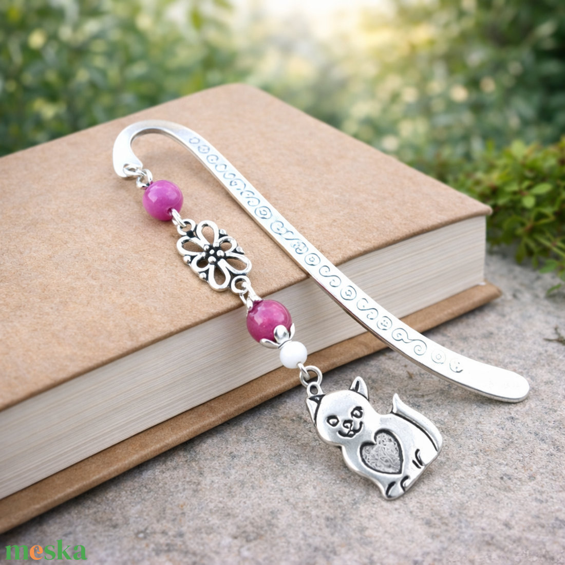 Cicás könyvjelző pink gyöngyökkel � kézzel készült ajándék állatbarátoknak, macskakedvelőknek névnapra, születésnapra - könyv & zene - könyvjelző - Meska.hu